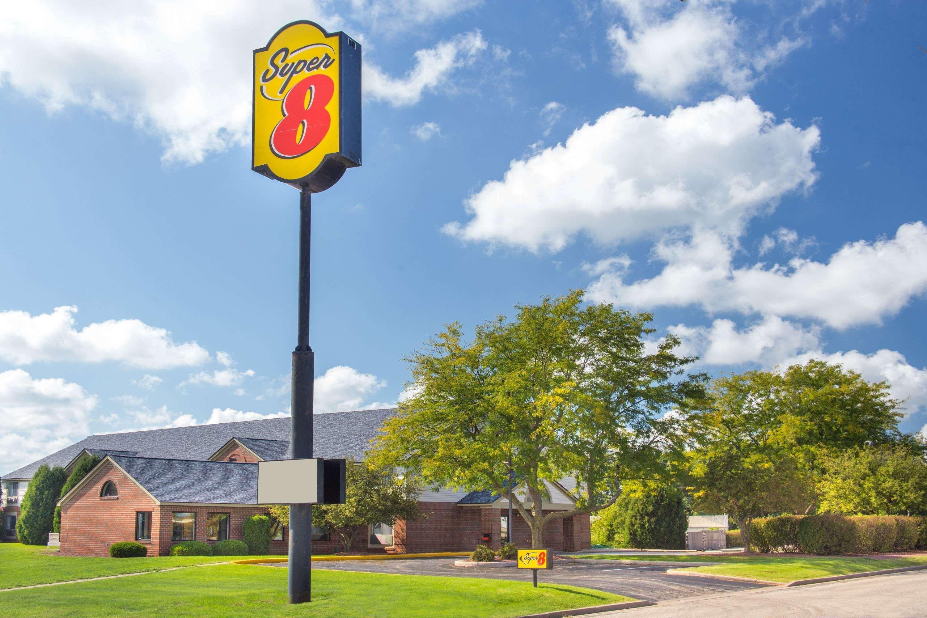 Super 8 By Wyndham Dodgeville Exteriér fotografie